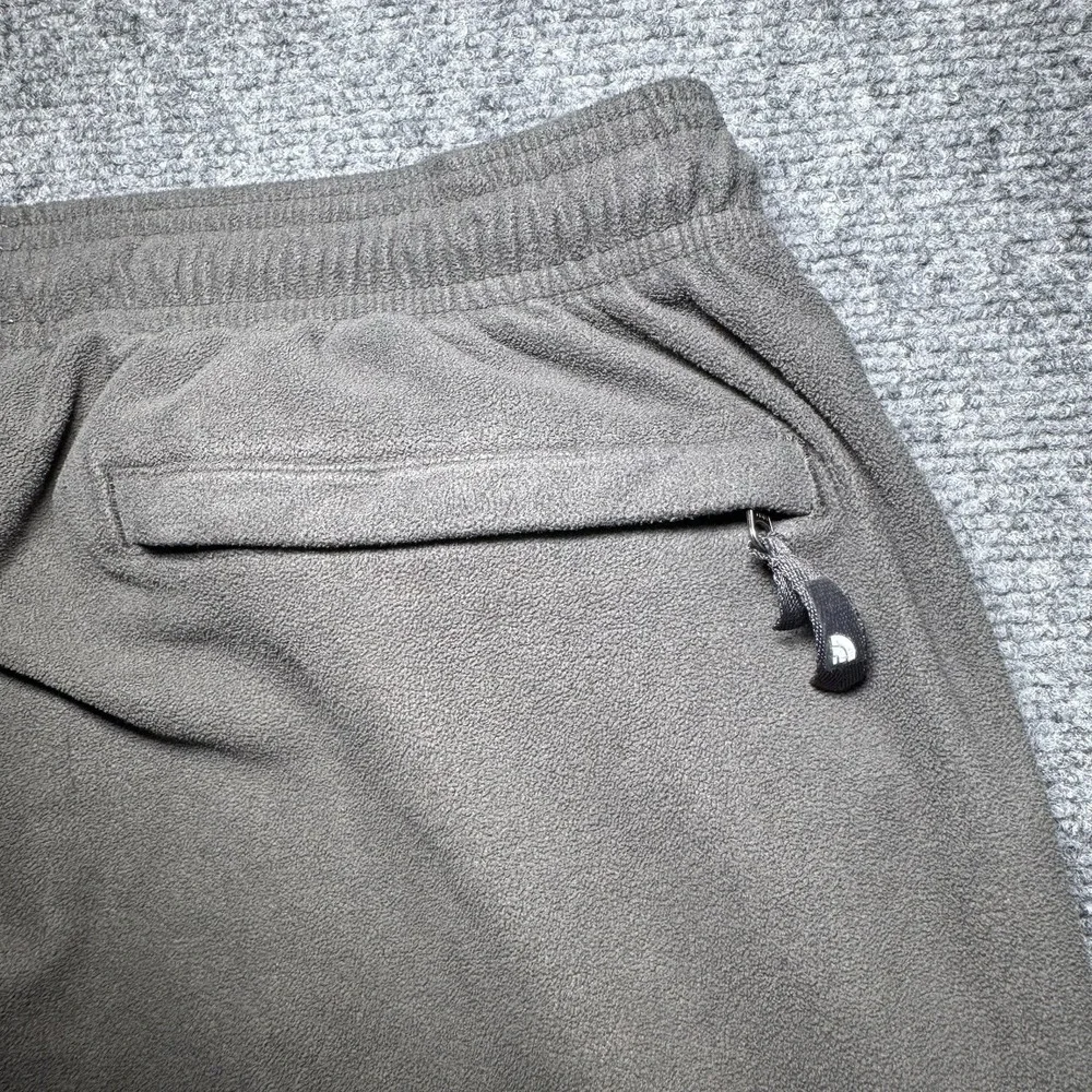 The North Face TKA 100 Fleece Pants Grey Size Men Medium Fit 30x30 Warm Cozy